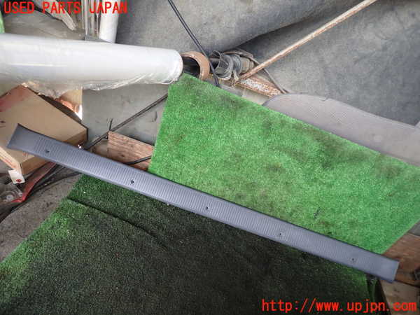 5UPJ-18627771]ハイラックスサーフ(RZN185W)ラゲッジトレイ1 中古_m0001.jpg