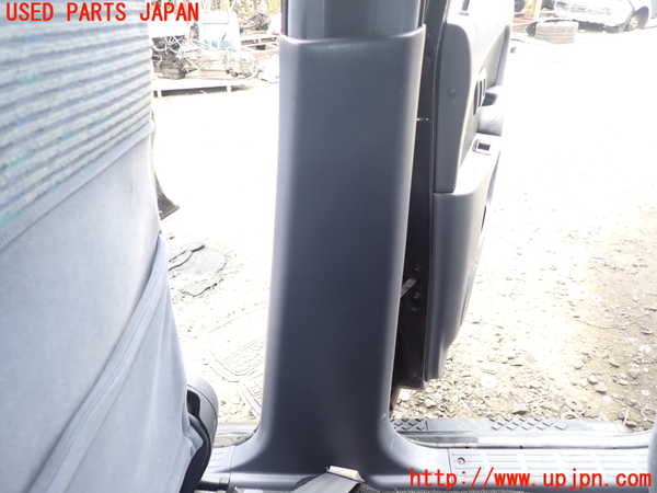 5UPJ-18627665]ハイラックスサーフ(RZN185W)右センターピラートリム 中古_m0003.jpg