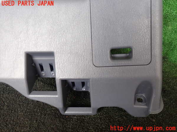 5UPJ-18627691]ハイラックスサーフ(RZN185W)内装トリム類1 中古_m0002.jpg