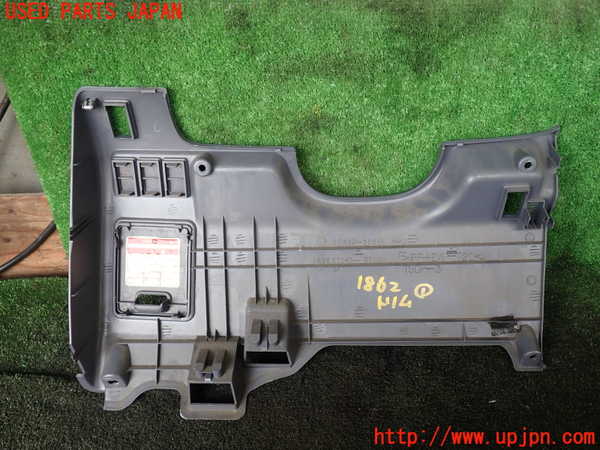 5UPJ-18627691]ハイラックスサーフ(RZN185W)内装トリム類1 中古_m0003.jpg