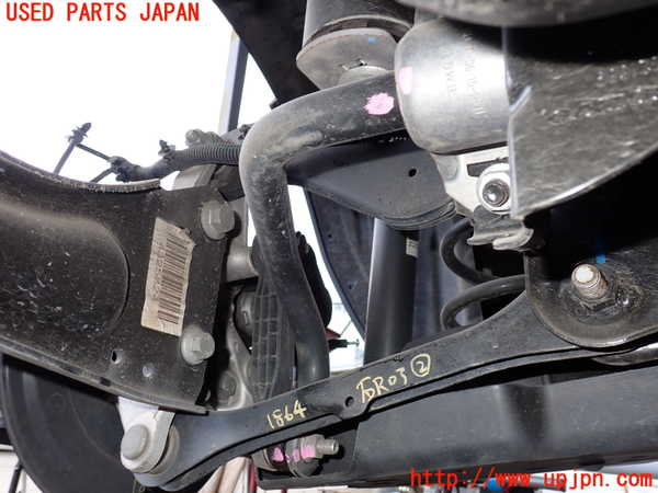 5UPJ-18645445]ボルボ・XC40(XB420XC)リアスタビライザー 中古_m0003.jpg