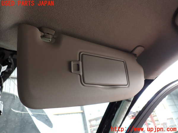 5UPJ-18647625]ボルボ・XC40(XB420XC)室内サンバイザー右側 中古_m0002.jpg