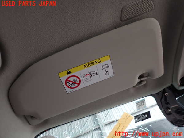5UPJ-18647630]ボルボ・XC40(XB420XC)室内サンバイザー左側 中古_m0001.jpg