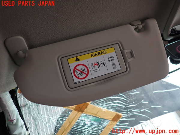 5UPJ-18647630]ボルボ・XC40(XB420XC)室内サンバイザー左側 中古_m0002.jpg