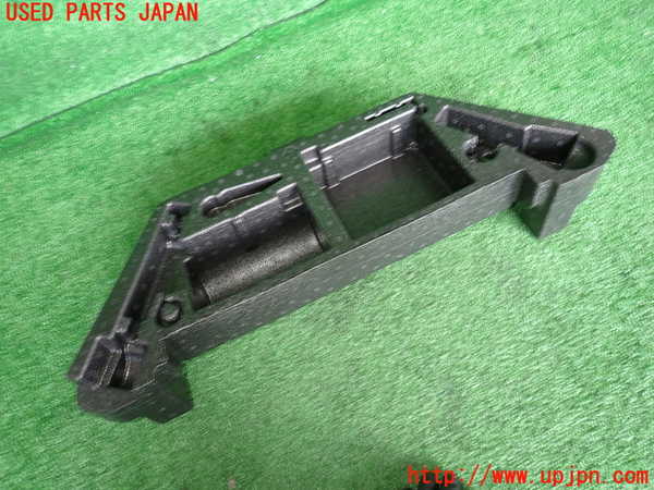 5UPJ-18647773]ボルボ・XC40(XB420XC)ラゲッジトレイ3 中古_m0001.jpg