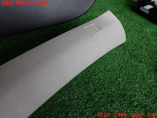 5UPJ-18647655]ボルボ・XC40(XB420XC)右フロントピラートリム 中古_m0002.jpg