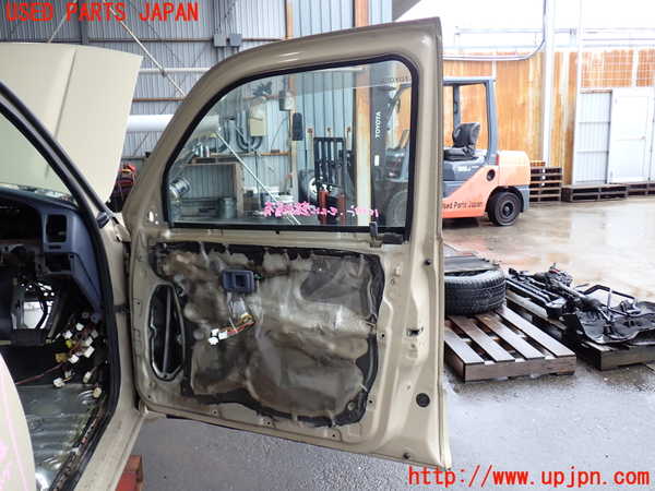 2UPJ-18651230]ハイラックスサーフ(RZN185W)右前ドア 中古(M305)_m0005.jpg