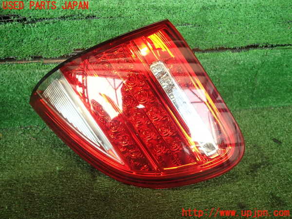 2UPJ-18661550]ポルシェ・カイエン(92AM5502)右リアフィニッシャー 中古_m0001.jpg