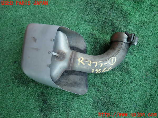 2UPJ-18662671]ポルシェ・カイエン(92AM5502)リアマフラー1 中古_m0001.jpg