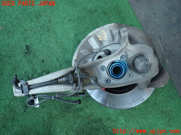 2UPJ-18664290]ポルシェ・カイエン(92AM5502)右フロントナックルハブ 中古_m0002.jpg