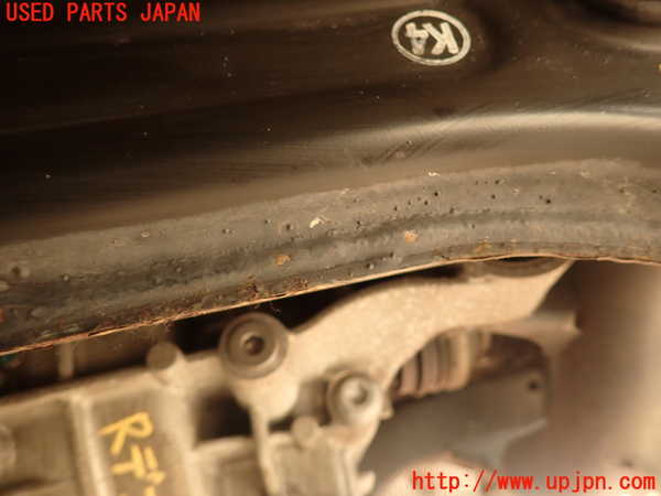 2UPJ-18665295]ポルシェ・カイエン(92AM5502)リアメンバー 中古_m0002.jpg