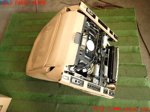 2UPJ-18667065]ポルシェ・カイエン(92AM5502)助手席シート 中古_m0005.jpg