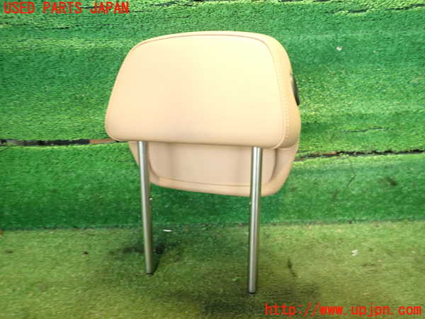 2UPJ-18667150]ポルシェ・カイエン(92AM5502)右2列目ヘッドレスト 中古_m0002.jpg