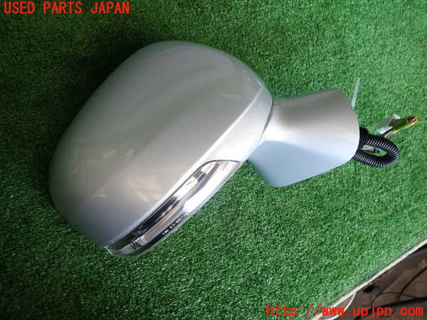 2UPJ-18671210]クラウン ロイヤル(GRS202)右ドアミラー 中古_m0001.jpg