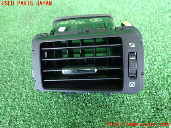 5UPJ-18677527]クラウン ロイヤル(GRS202)エアコン吹き出し口2 (左) 中古_m0001.jpg