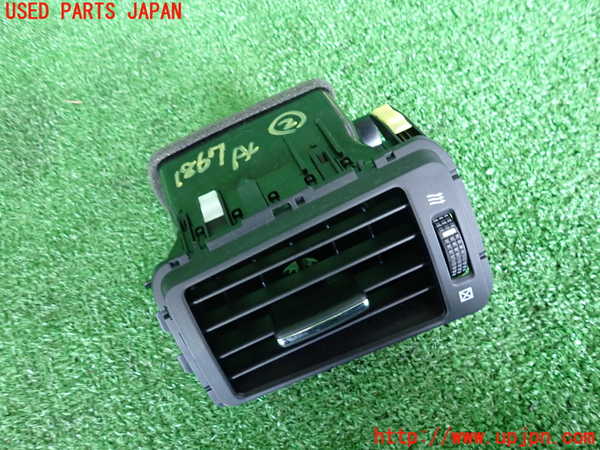 5UPJ-18677527]クラウン ロイヤル(GRS202)エアコン吹き出し口2 (左) 中古_m0002.jpg