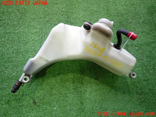 5UPJ-18682410]インテグラ タイプR(DC5)(後期)ラジエータータンク 中古_m0002.jpg
