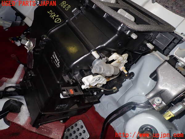 5UPJ-18686081]インテグラ タイプR(DC5)(後期)エバポレーター1 中古_m0002.jpg