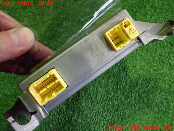 5UPJ-18686145]インテグラ タイプR(DC5)(後期)エアバッグコンピューター 【展開済】【ジャンク品】 中古_m0003.jpg