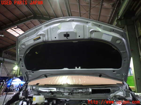 5UPJ-18701060]プリウスα(ZVW41W)ボンネットフード 中古_m0005.jpg