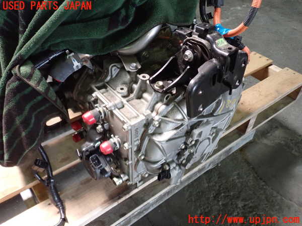 1UPJ-18703010]プリウスα(ZVW41W)ミッション AT 2ZR-FXE 中古_m0002.jpg