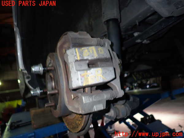 5UPJ-18704095]プリウスα(ZVW41W)左リアキャリパー 中古_m0001.jpg