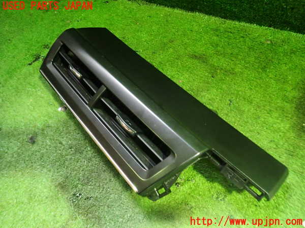 5UPJ-18707528]プリウスα(ZVW41W)エアコン吹き出し口3 (真中) 中古_m0002.jpg