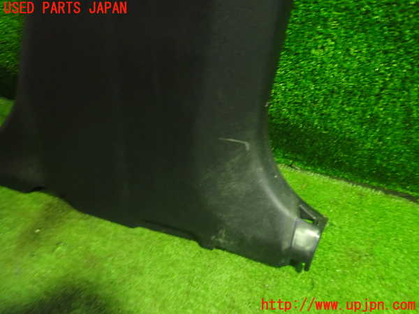 5UPJ-18707665]プリウスα(ZVW41W)右センターピラートリム 中古_m0004.jpg