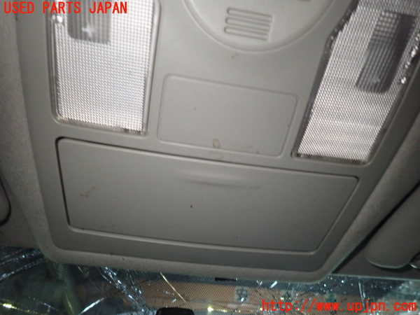 5UPJ-18706411]プリウスα(ZVW41W)ルームランプ1 (１列目) 中古_m0002.jpg