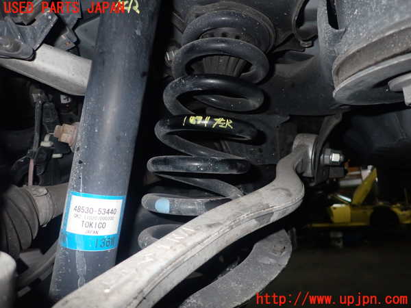 5UPJ-18715105]レクサス・IS300h(AVE30)左リアスプリング 中古_m0001.jpg