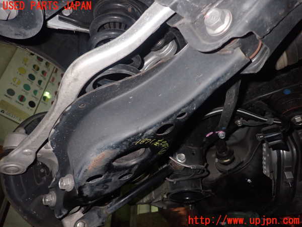 5UPJ-18715226]レクサス・IS300h(AVE30)左リアロアアーム1 中古_m0001.jpg