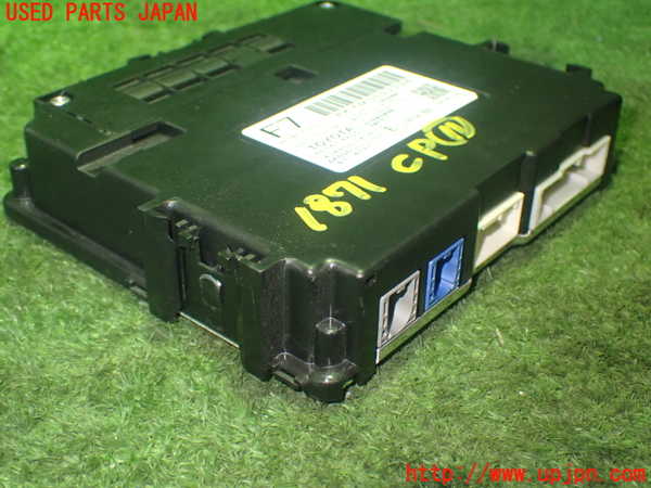 1UPJ-18716156]レクサス・IS300h(AVE30)コンピューター11 (テレマティクス) 中古_m0002.jpg