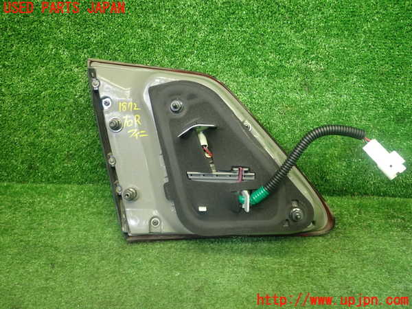 1UPJ-18721550]クラウン ハイブリッド(GWS204)右リアフィニッシャー 中古_m0002.jpg