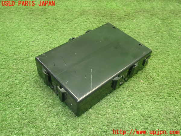1UPJ-18726158]クラウン ハイブリッド(GWS204)コンピューター13 (シートベルト 89810-30010) 中古_m0002.jpg