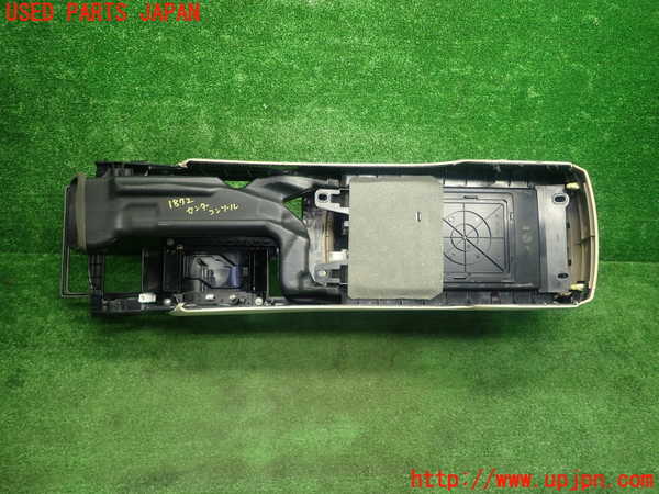 1UPJ-18727540]クラウン ハイブリッド(GWS204)センターコンソール 中古_m0005.jpg