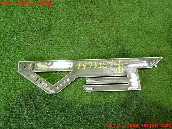 2UPJ-18731631]エクリプスクロス PHEV(GL3W)エンブレム1 中古_m0002.jpg