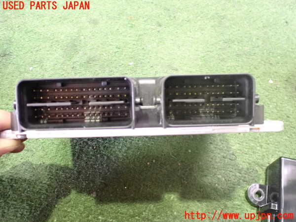 5UPJ-18736110]エクリプスクロス PHEV(GL3W)エンジンコンピューター 中古_m0003.jpg
