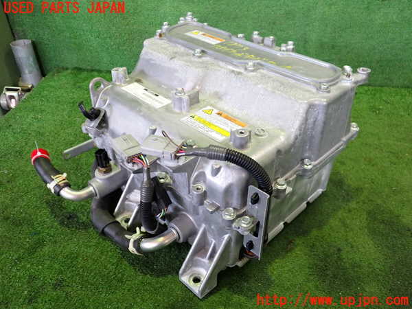 2UPJ-18736916]エクリプスクロス PHEV(GL3W)インバーターコンバーター 中古_m0001.jpg