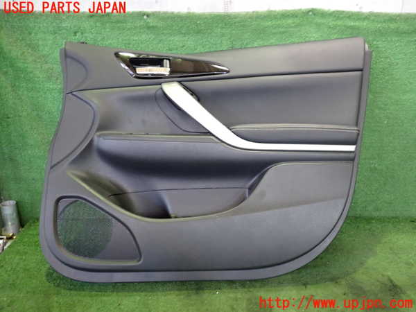 5UPJ-18731234]エクリプスクロス PHEV(GL3W)右前ドア内張り 中古_m0001.jpg
