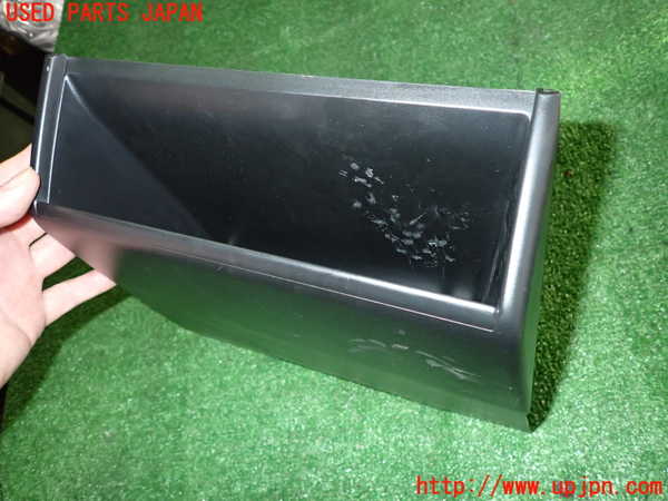 5UPJ-18747841]テスラ・モデル S(SL1SA)小物入れ1 中古_m0001.jpg