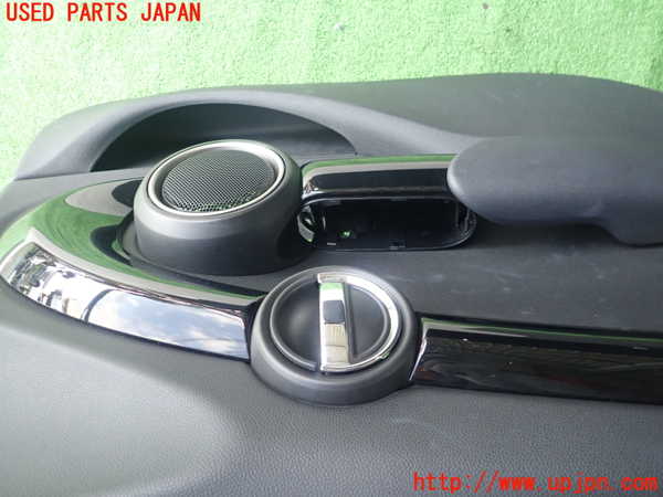5UPJ-18751264]BMW ミニ(MINI)クーパーS(XS20 F55)左前ドア内張り 中古_m0002.jpg