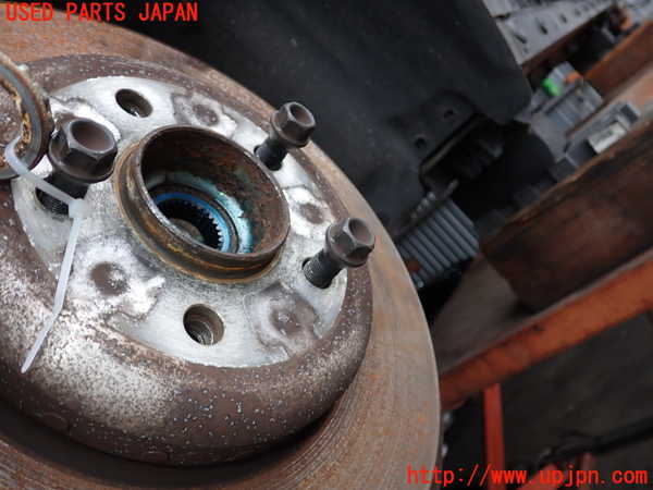 2UPJ-18764300]BMW 640i クーペ(LW30C)(F13)右リアナックルハブ 中古_m0002.jpg