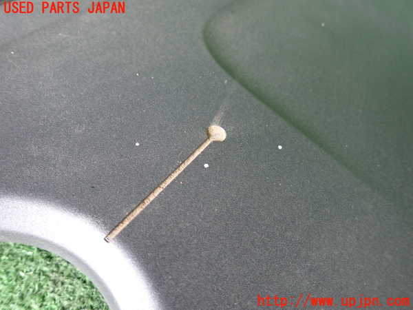 5UPJ-18772160]BMW ミニ(MINI)クーパーD(XV15MW)(F55)エンジンアッパーカバー 中古_m0003.jpg