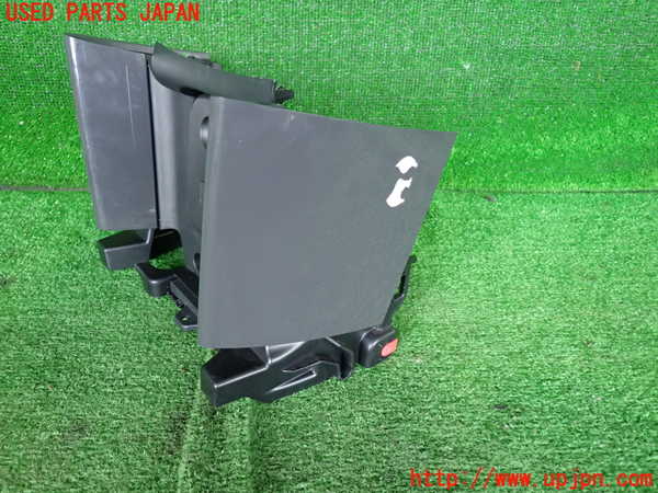 5UPJ-18777692]BMW ミニ(MINI)クーパーD(XV15MW)(F55)内装トリム類2 中古_m0002.jpg