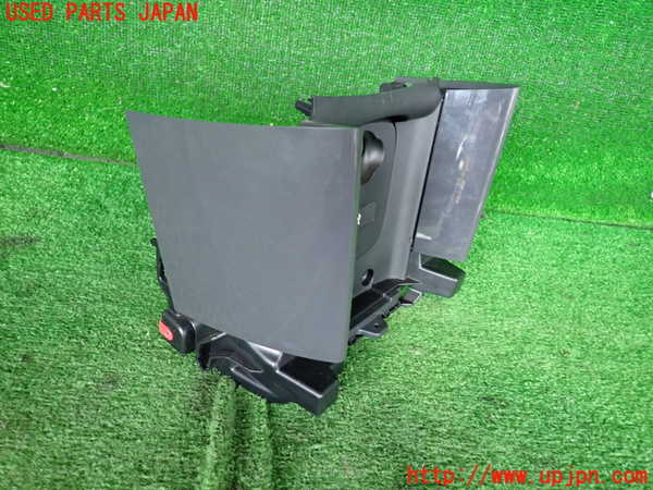 5UPJ-18777692]BMW ミニ(MINI)クーパーD(XV15MW)(F55)内装トリム類2 中古_m0003.jpg