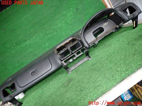 5UPJ-18807505]インプレッサ WRX-STi(GC8)ダッシュボード 中古_m0005.jpg
