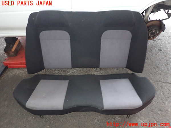 5UPJ-18807385]インプレッサ WRX-STi(GC8)リアシート 中古_m0001.jpg