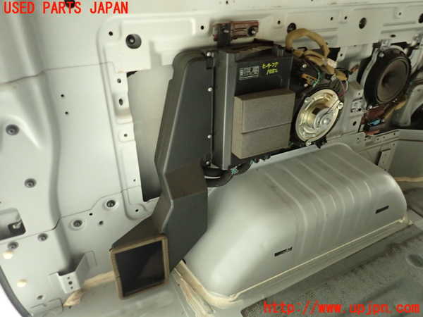 2UPJ-18826100]NV350 キャラバン バン(VW2E26)ヒーターコア 中古_m0001.jpg