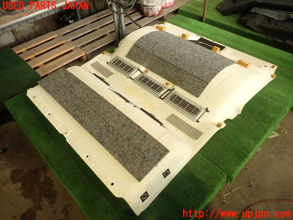 2UPJ-18827751]NV350 キャラバン バン(VW2E26)天張り1 中古_m0005.jpg