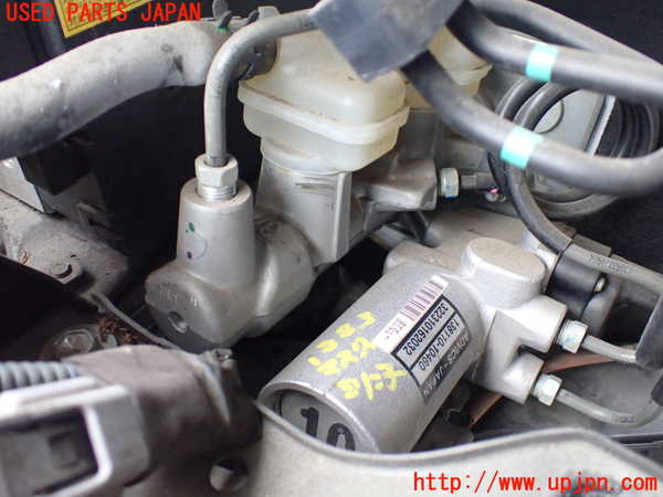 1UPJ-18834050]レクサス・LS600h(UVF45)ブレーキマスターシリンダー 中古_m0001.jpg